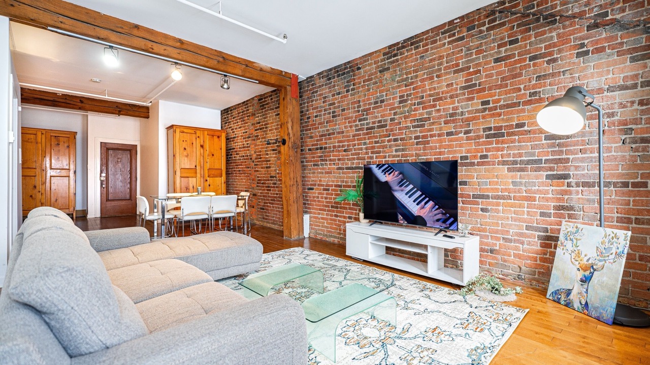 Photo of Livingroom in Old Montreal