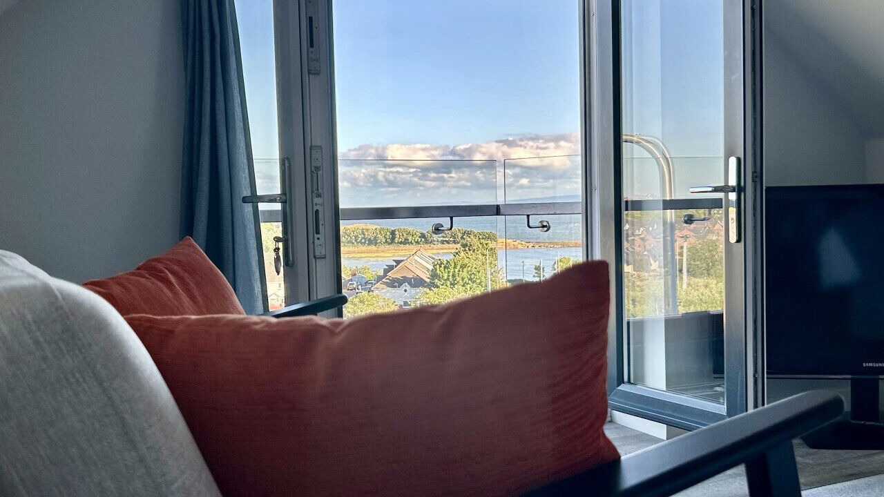Photo of Livingroom in Barry