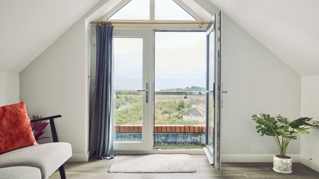 Photo of Livingroom in Barry