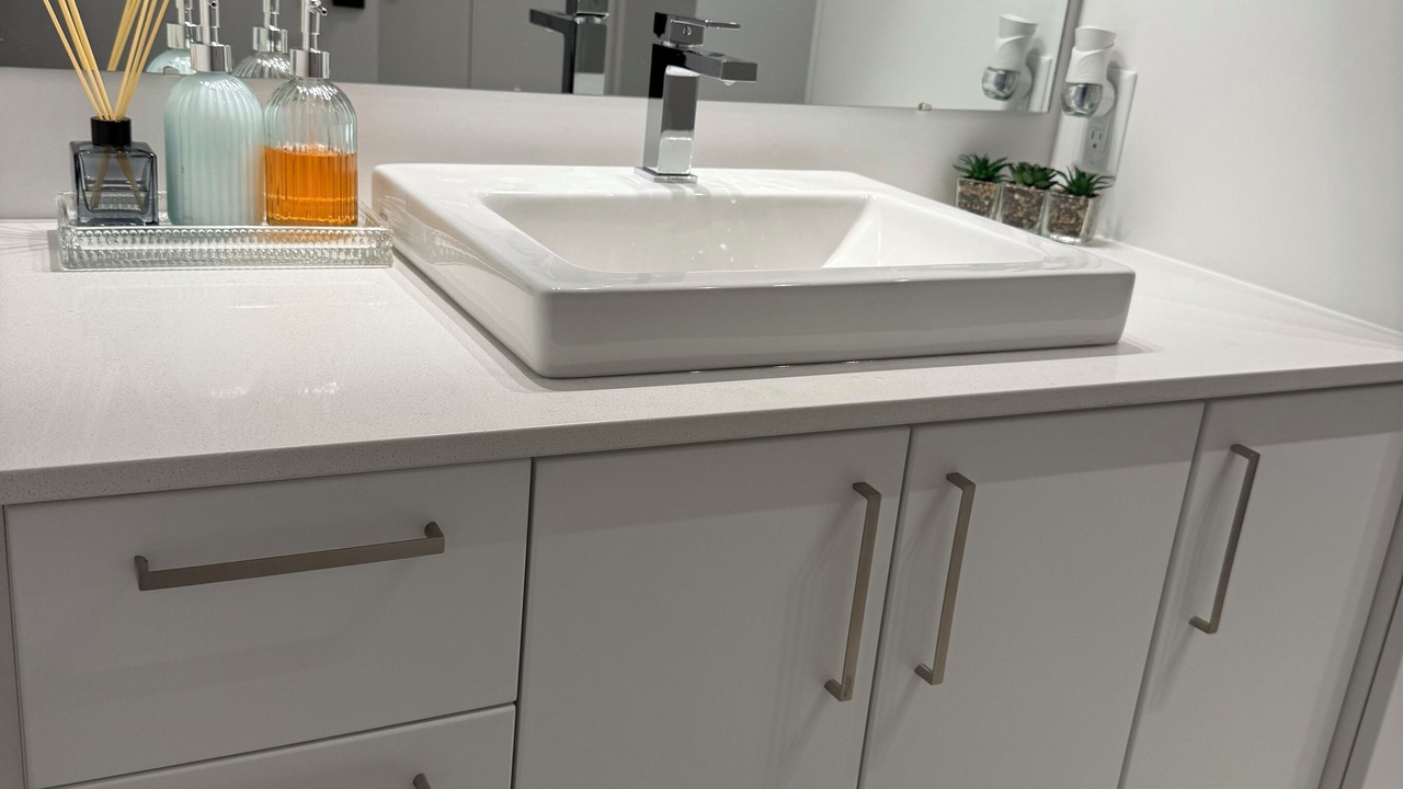 Photo of Bathroom in Aylmer