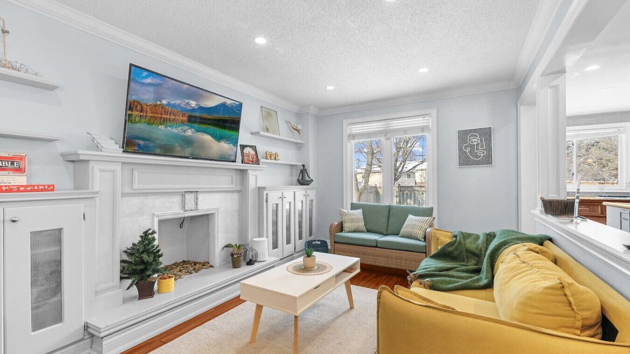 Photo of Livingroom in Whitby