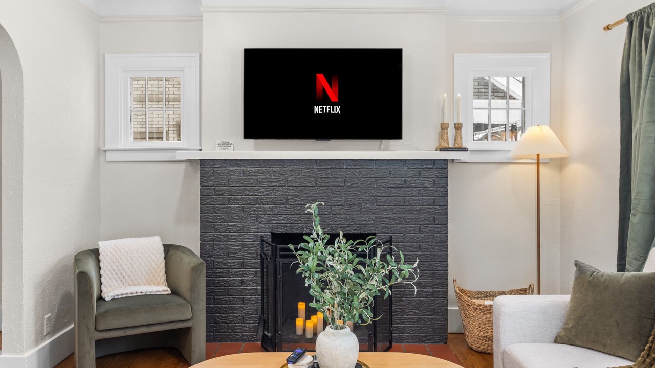 Photo of Livingroom in Royal Oak