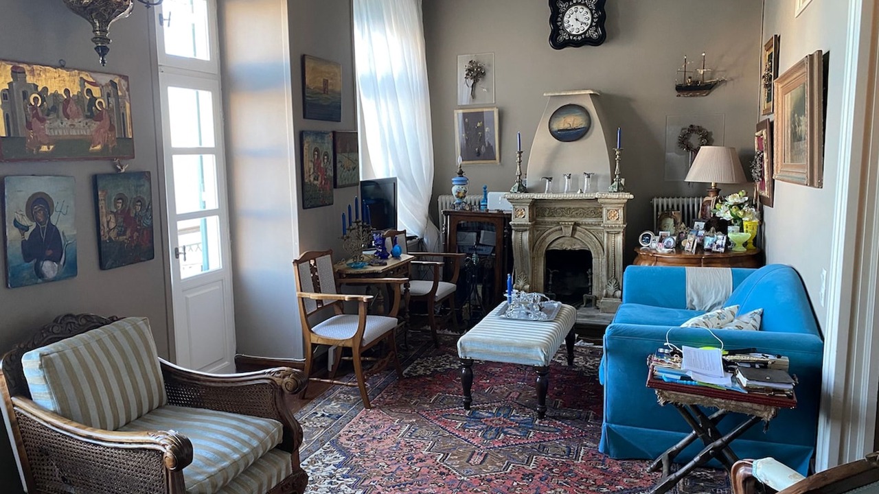 Photo of Livingroom in Ermoupoli
