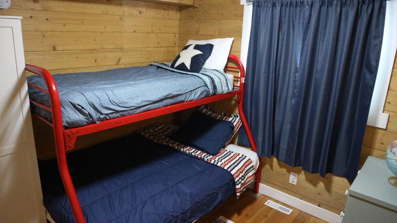 Photo of Bedroom in Gimli