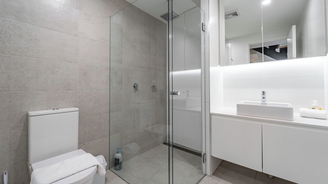 Photo of Bathroom in Mascot