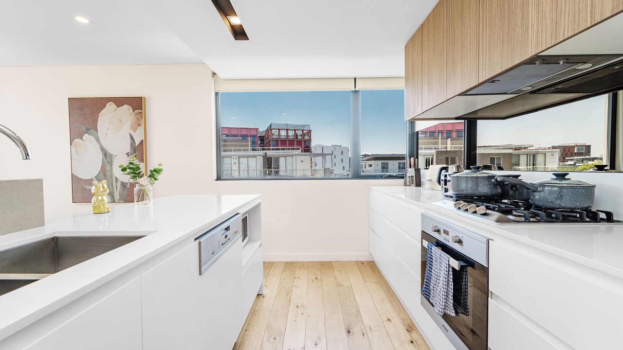 Photo of Kitchen in Mascot