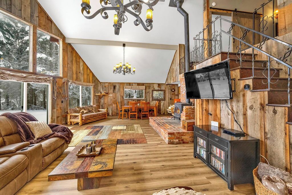 Photo of Bedroom in Tamarack Resort