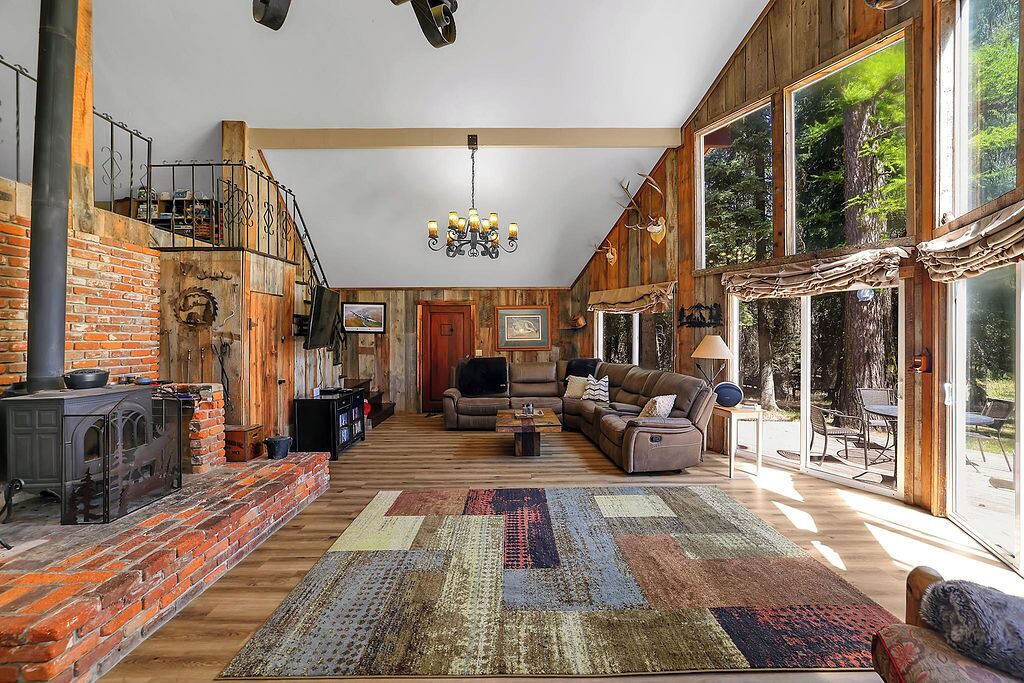 Photo of Livingroom in Tamarack Resort