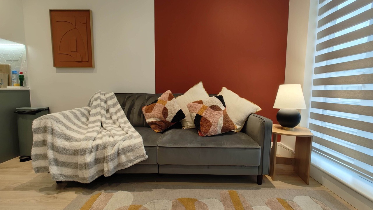 Photo of Livingroom in Runnymede