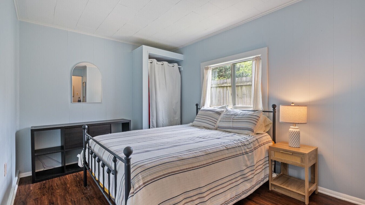 Photo of Bedroom in Whitmore Lake