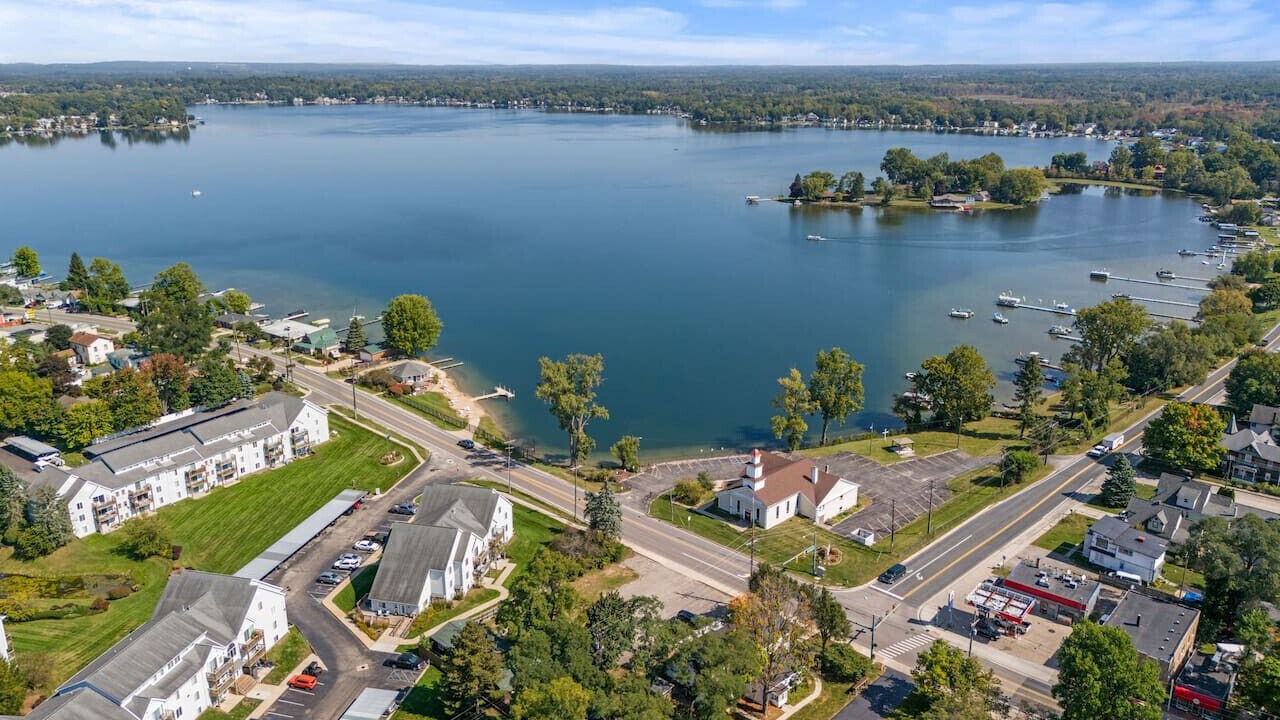Photo of Outdoor in Whitmore Lake