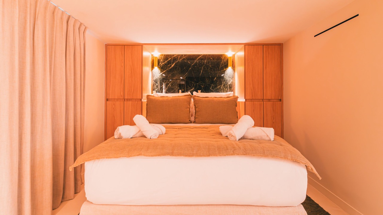 Photo of Bedroom in Opera