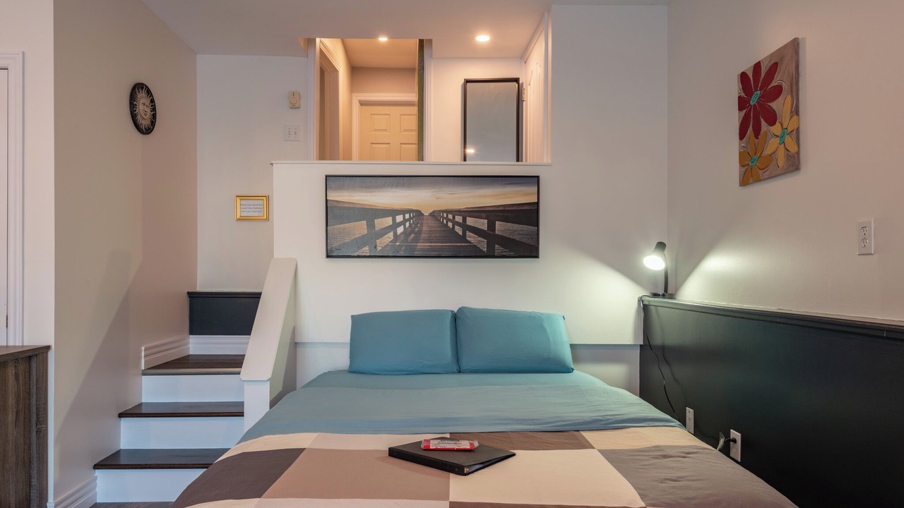 Photo of Bedroom in North End