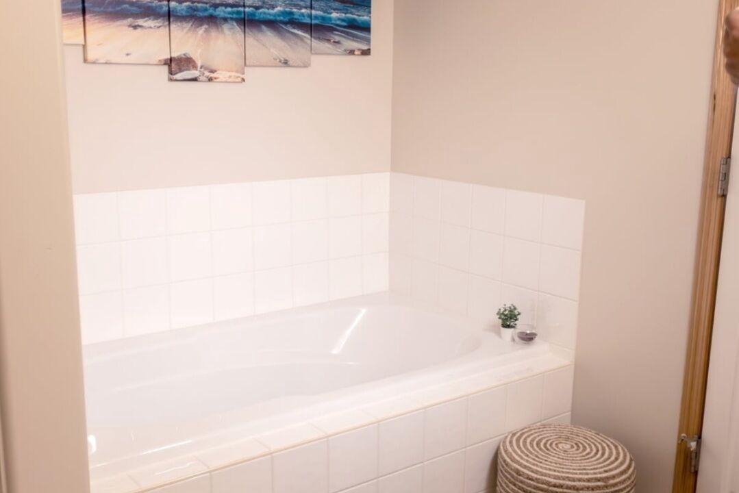 Photo of Bathroom in Arbour Lake