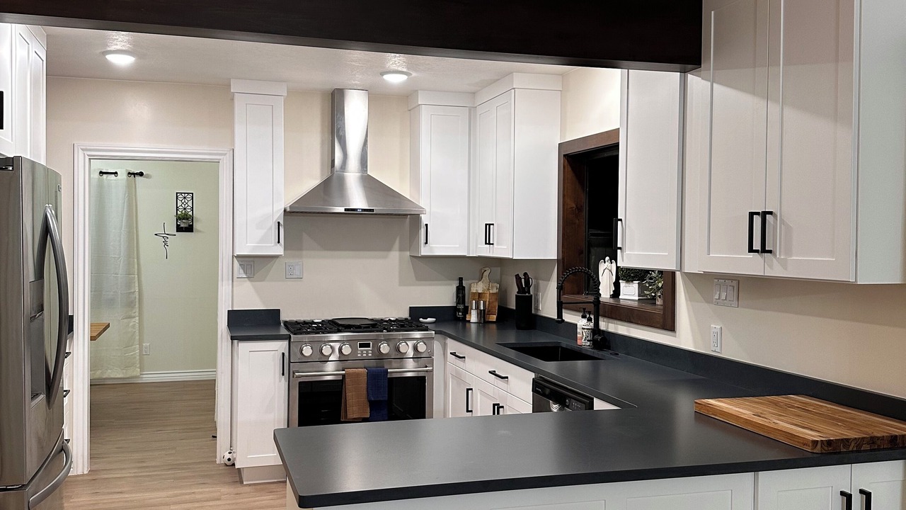 Photo of Kitchen in New Harmony