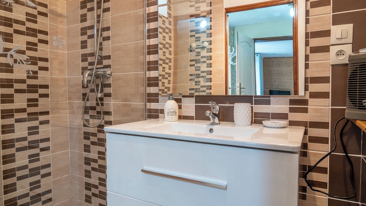 Photo of Bathroom in La Chapelle sur Vire