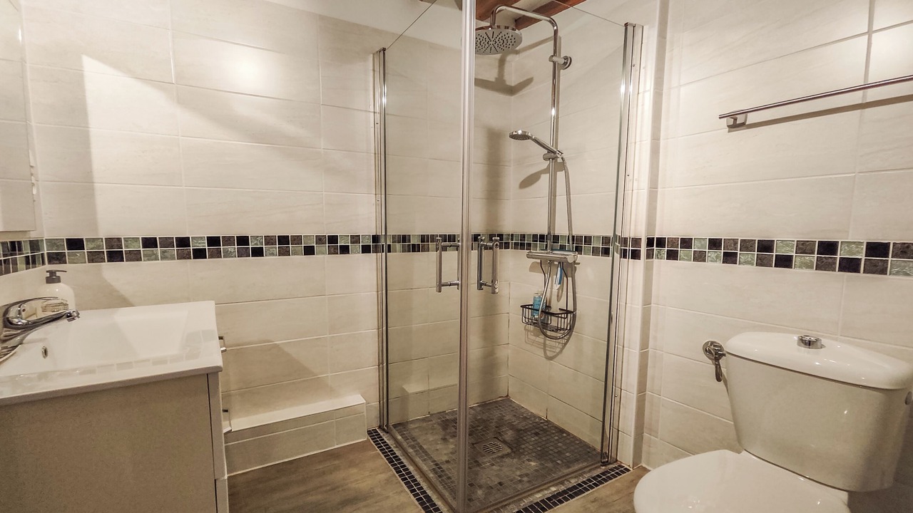 Photo of Bathroom in La Chapelle sur Vire