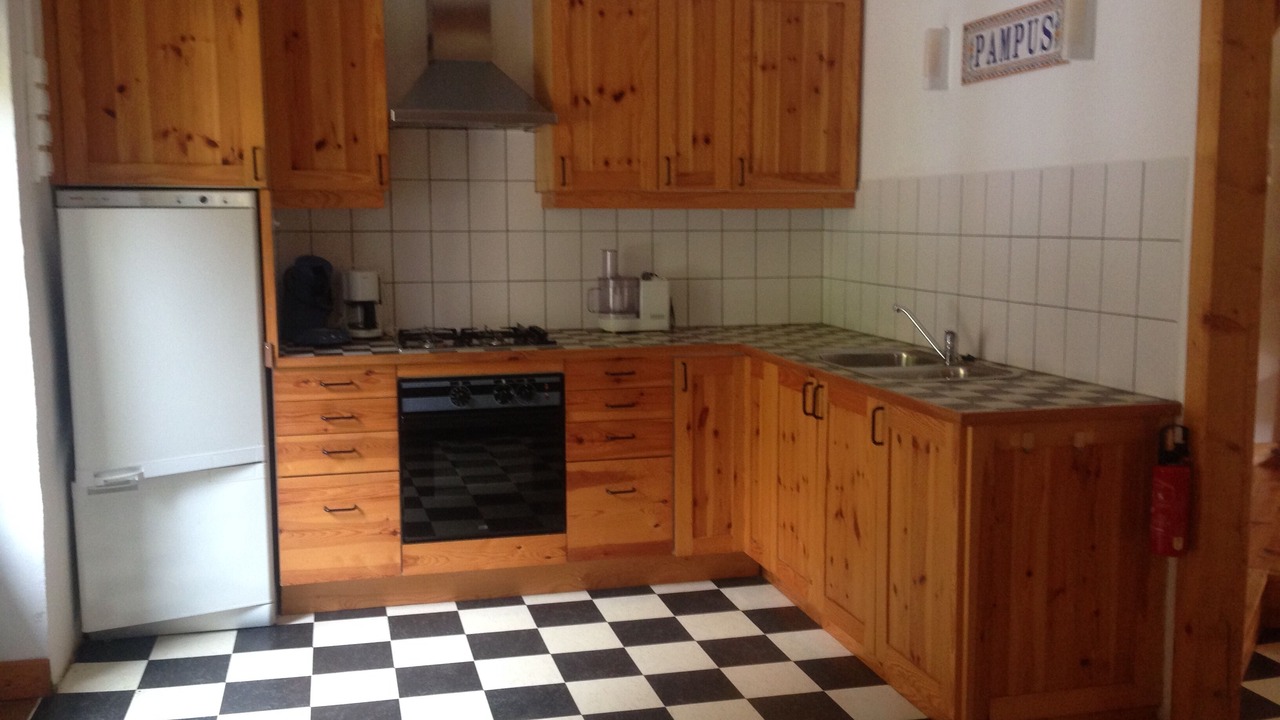 Photo of Kitchen in Saint-Jeure-d'Andaure