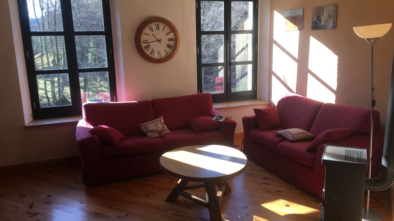 Photo of Livingroom in Saint-Jeure-d'Andaure