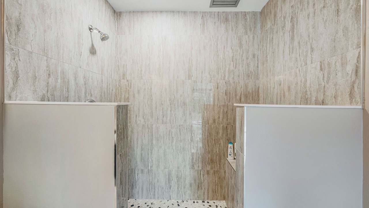 Photo of Bathroom in Alta Vista