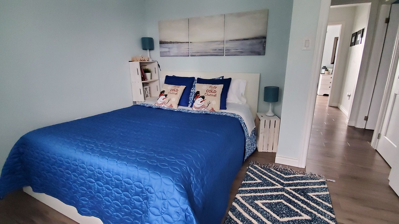 Photo of Bedroom in Amherstburg