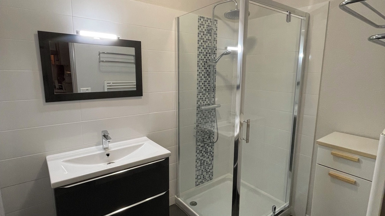 Photo of Bathroom in Lafarre