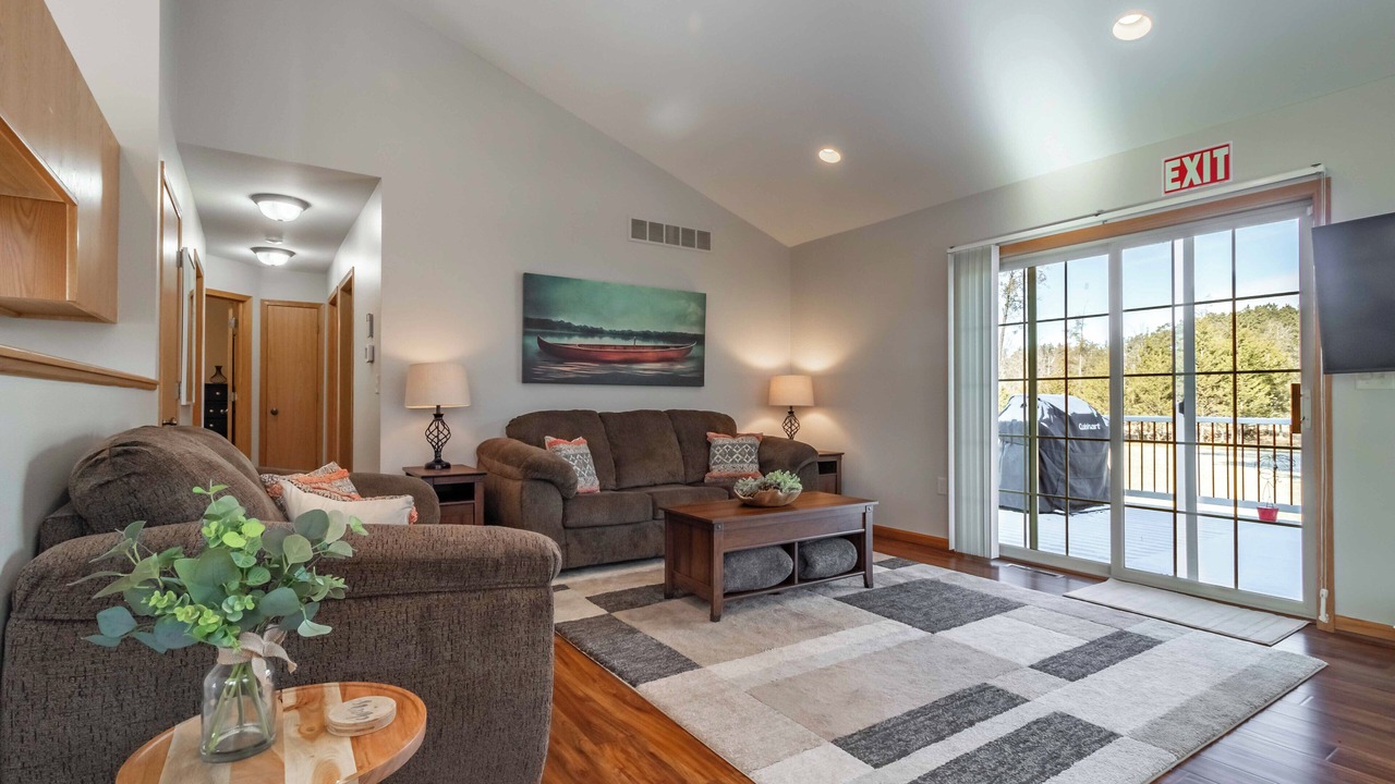 Photo of Livingroom in Nekoosa