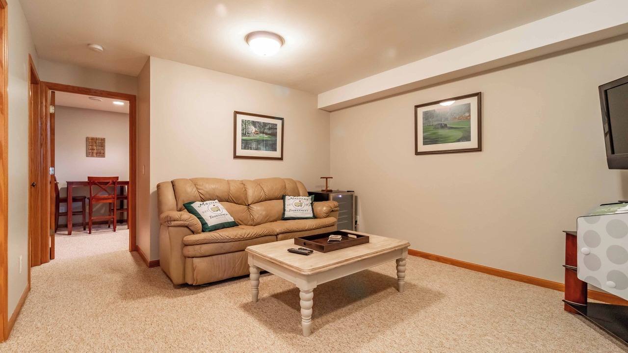 Photo of Livingroom in Nekoosa