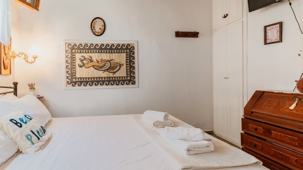 Photo of Bedroom in Sifnos