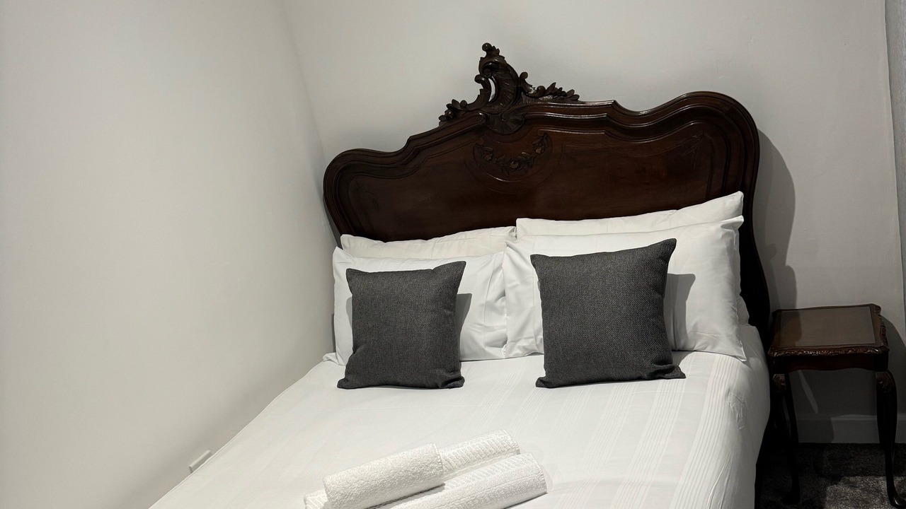Photo of Bedroom in Southampton City Centre