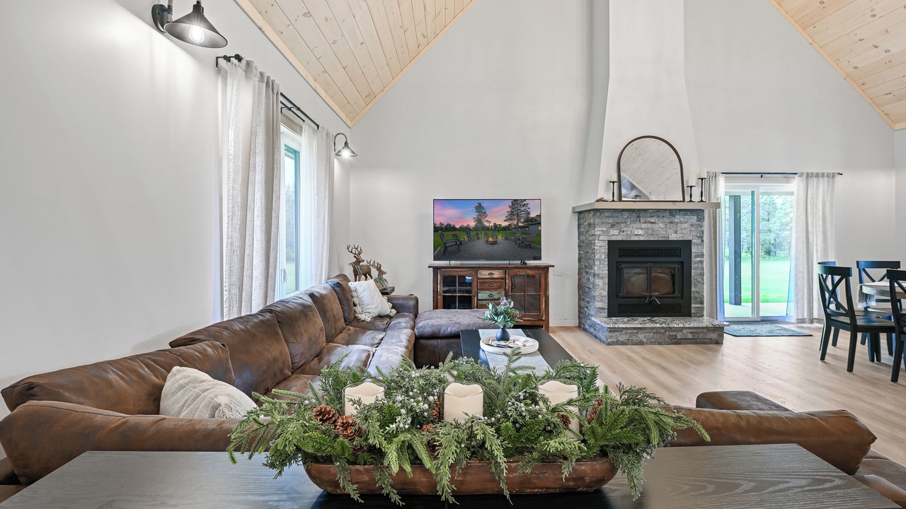 Photo of Livingroom in Friendship