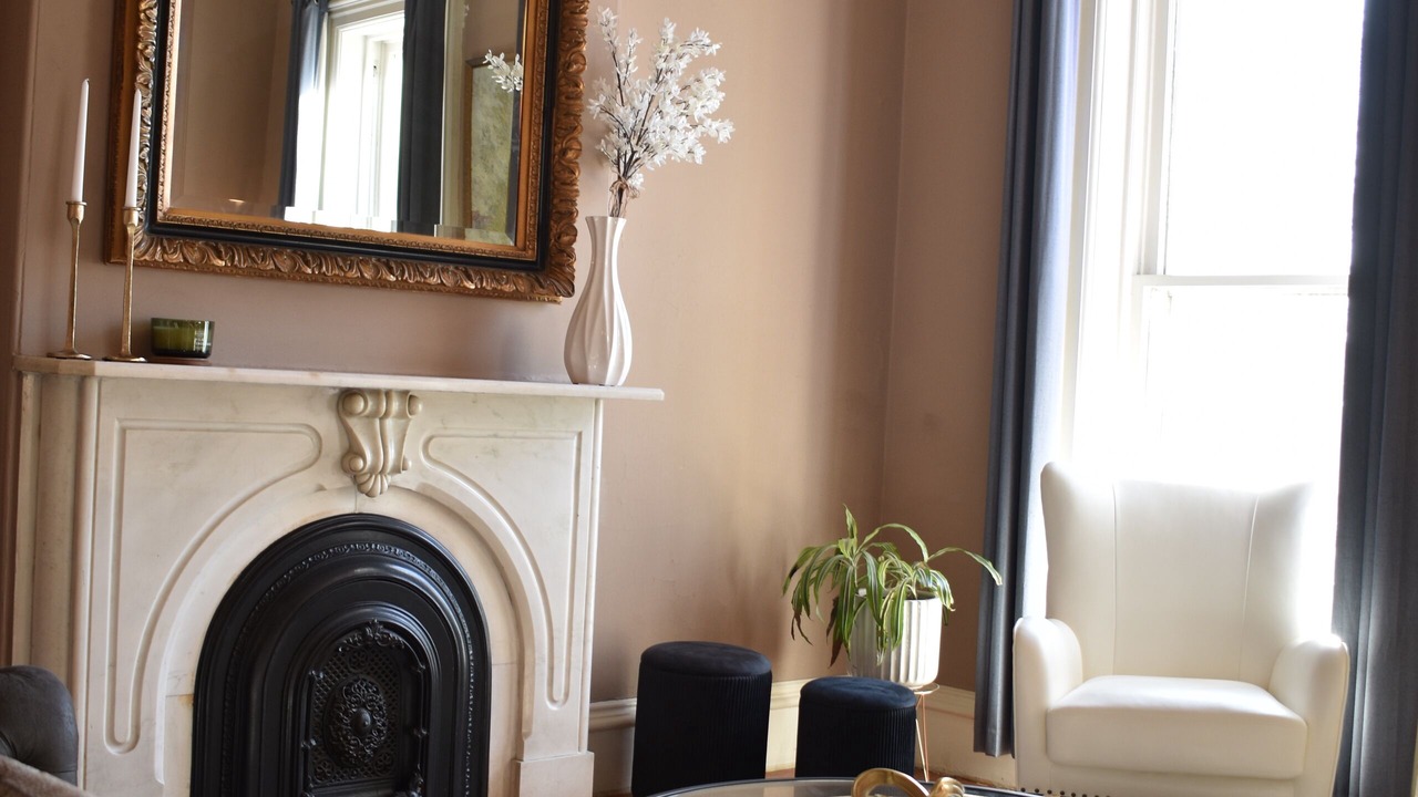 Photo of Livingroom in Bloomington