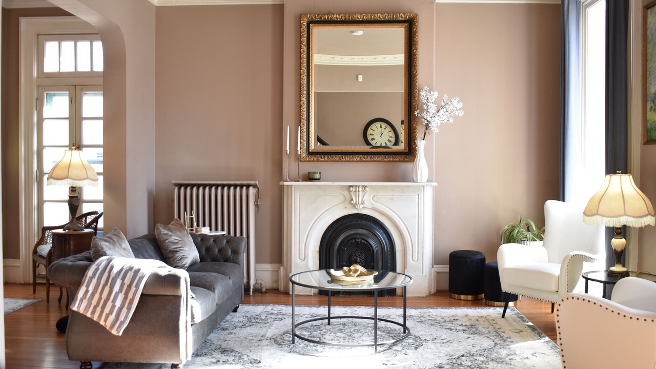 Photo of Livingroom in Bloomington