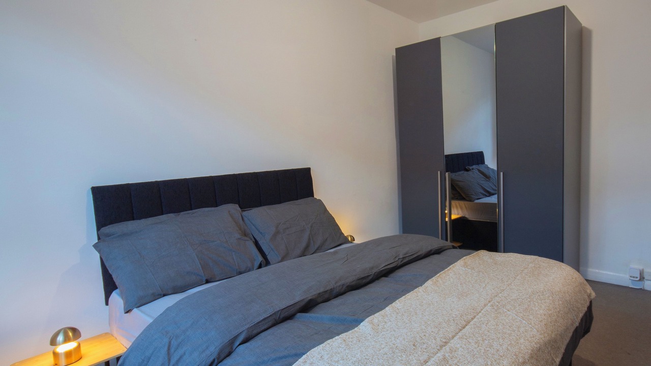 Photo of Bedroom in Riverside