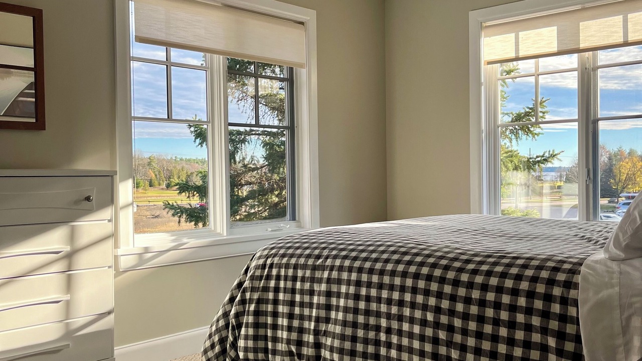 Photo of Bedroom in Calabogie