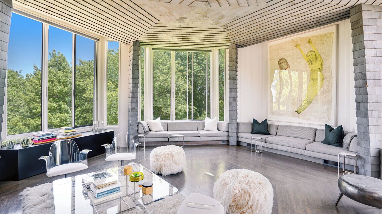 Photo of Livingroom in Montauk