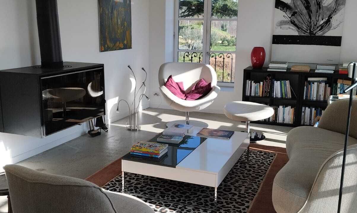 Photo of Livingroom in Chaponost