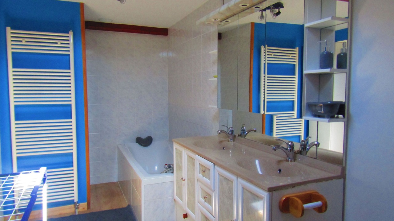 Photo of Bathroom in Saint-Maurice-sur-Moselle