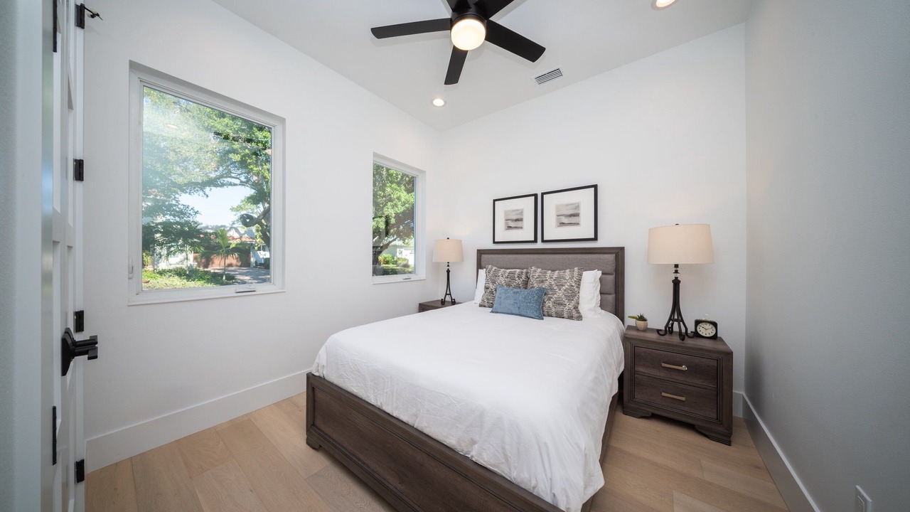 Photo of Bedroom in Arlington Park