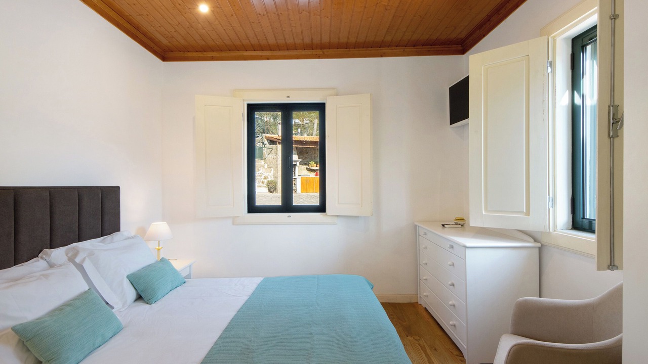 Photo of Bedroom in Resende
