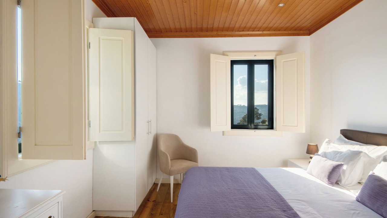 Photo of Bedroom in Resende