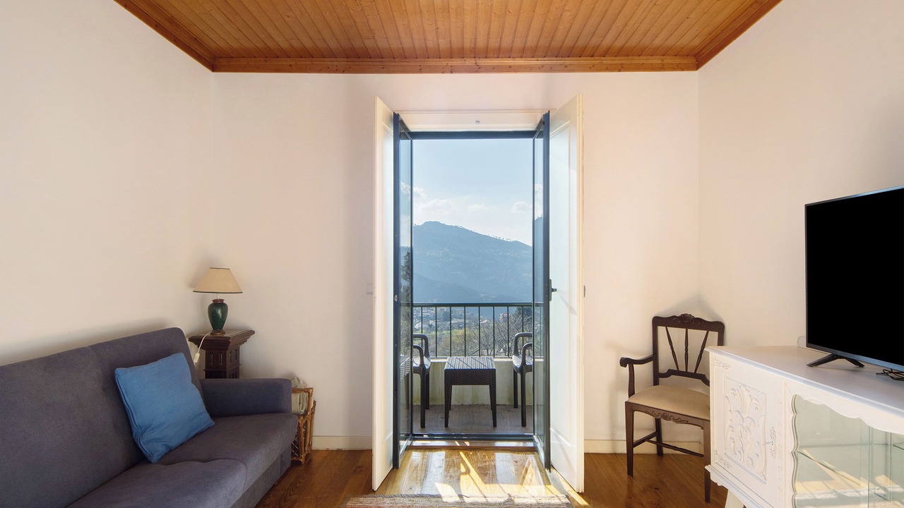 Photo of Livingroom in Resende