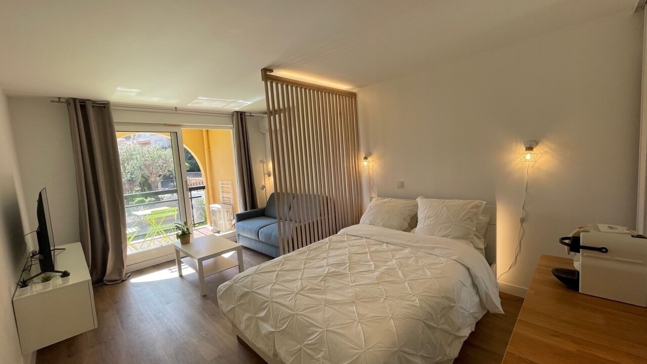 Photo of Bedroom in Roquebrune-Cap-Martin