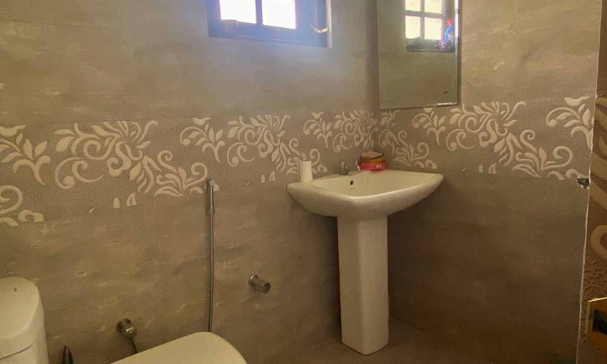 Photo of Bathroom in Kamburugamuwa