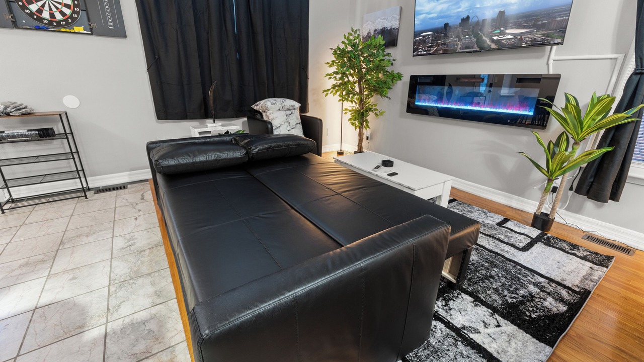 Photo of Livingroom in Central West End