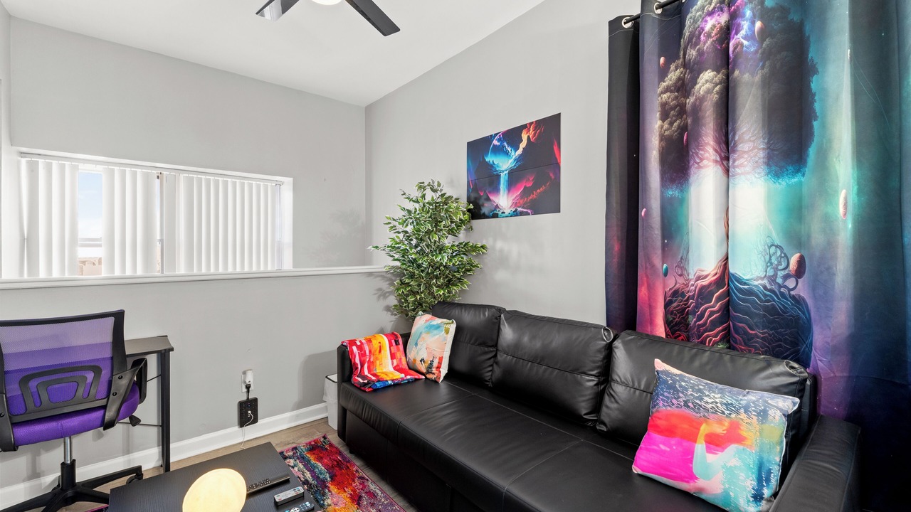 Photo of Livingroom in Central West End