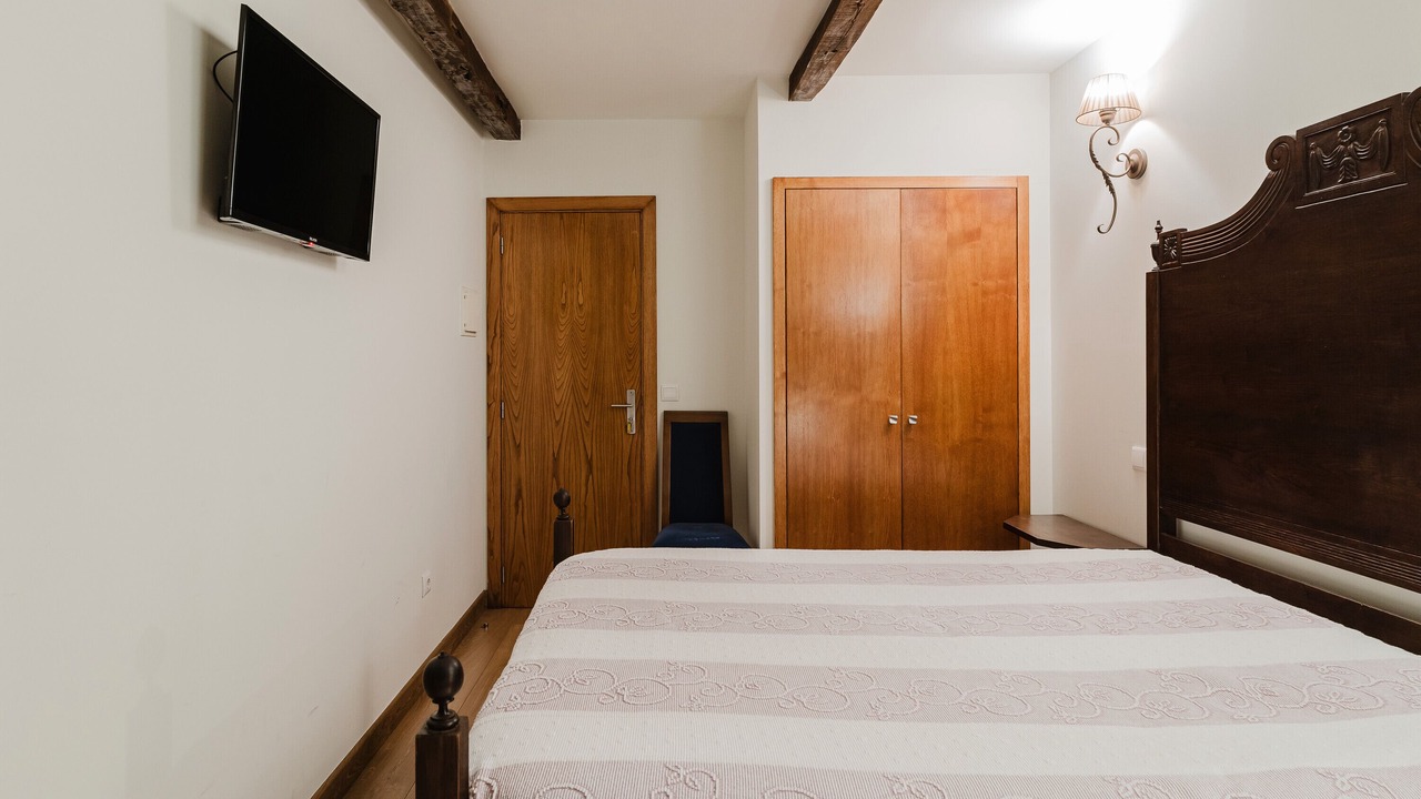 Photo of Bedroom in Montalegre