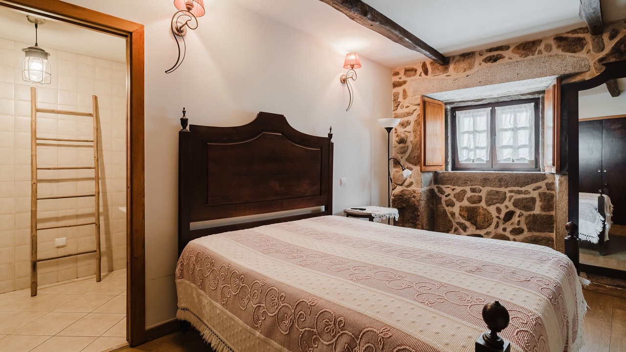 Photo of Bedroom in Pitoes das Junias