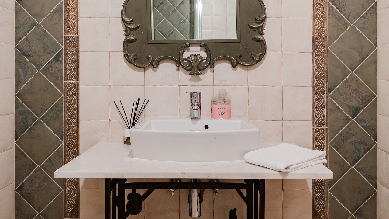 Photo of Bathroom in Pitoes das Junias