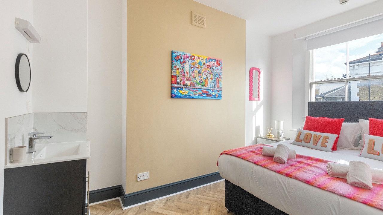 Photo of Bedroom in Camden Town with Primrose Hill
